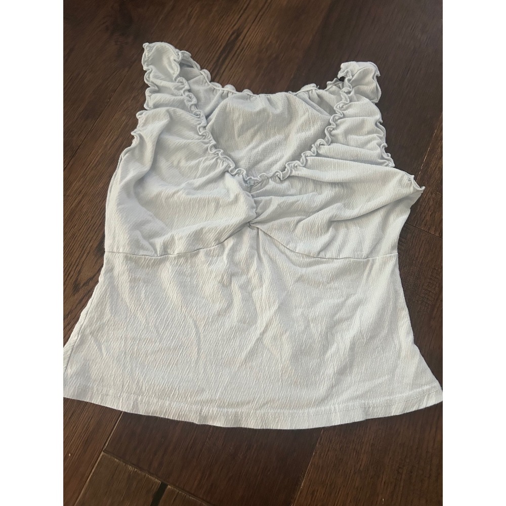 Brandy Melville Light Blue Ruffle Lettuce Trim V-Neck Tank Top MH506A-Z368S